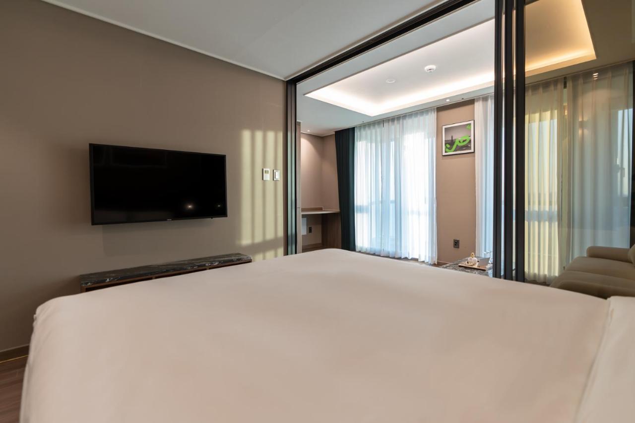 D Ov Haeundae Hotel Busan Luaran gambar